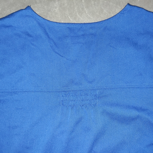 🆕Grey's Anatomy | Blue V- Neck Scrub Top Womens Size XL - Picture 5 of 12